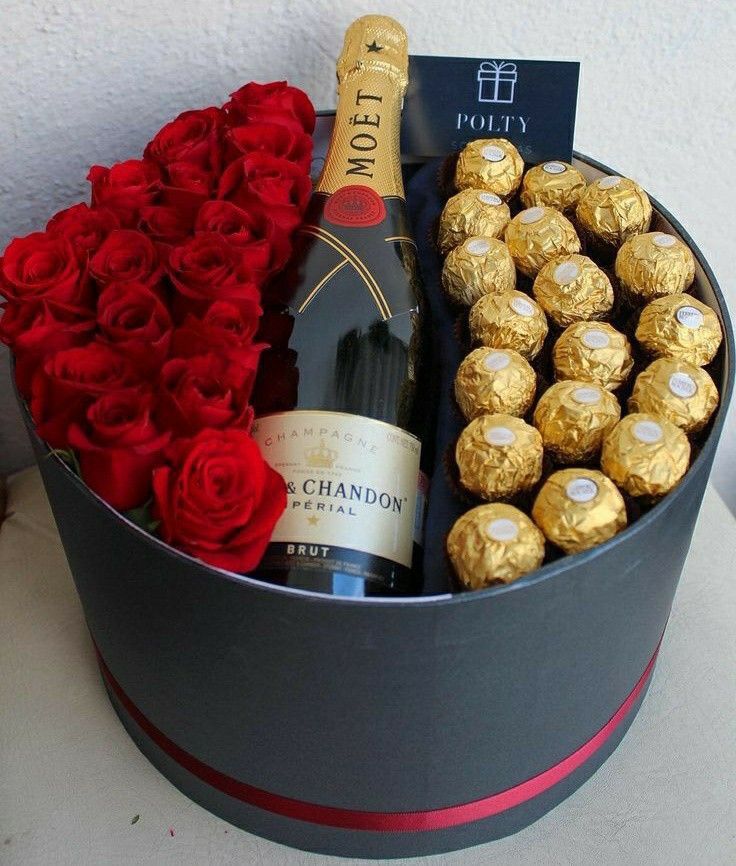 Sweet Moet and T24 Ferrero
